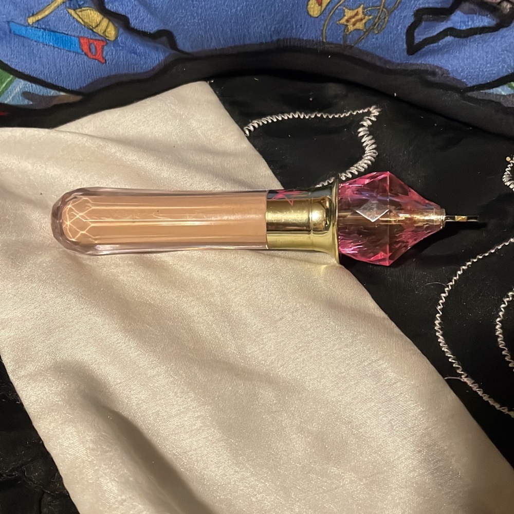Jeffree Star Magic Star Concealer 15.5